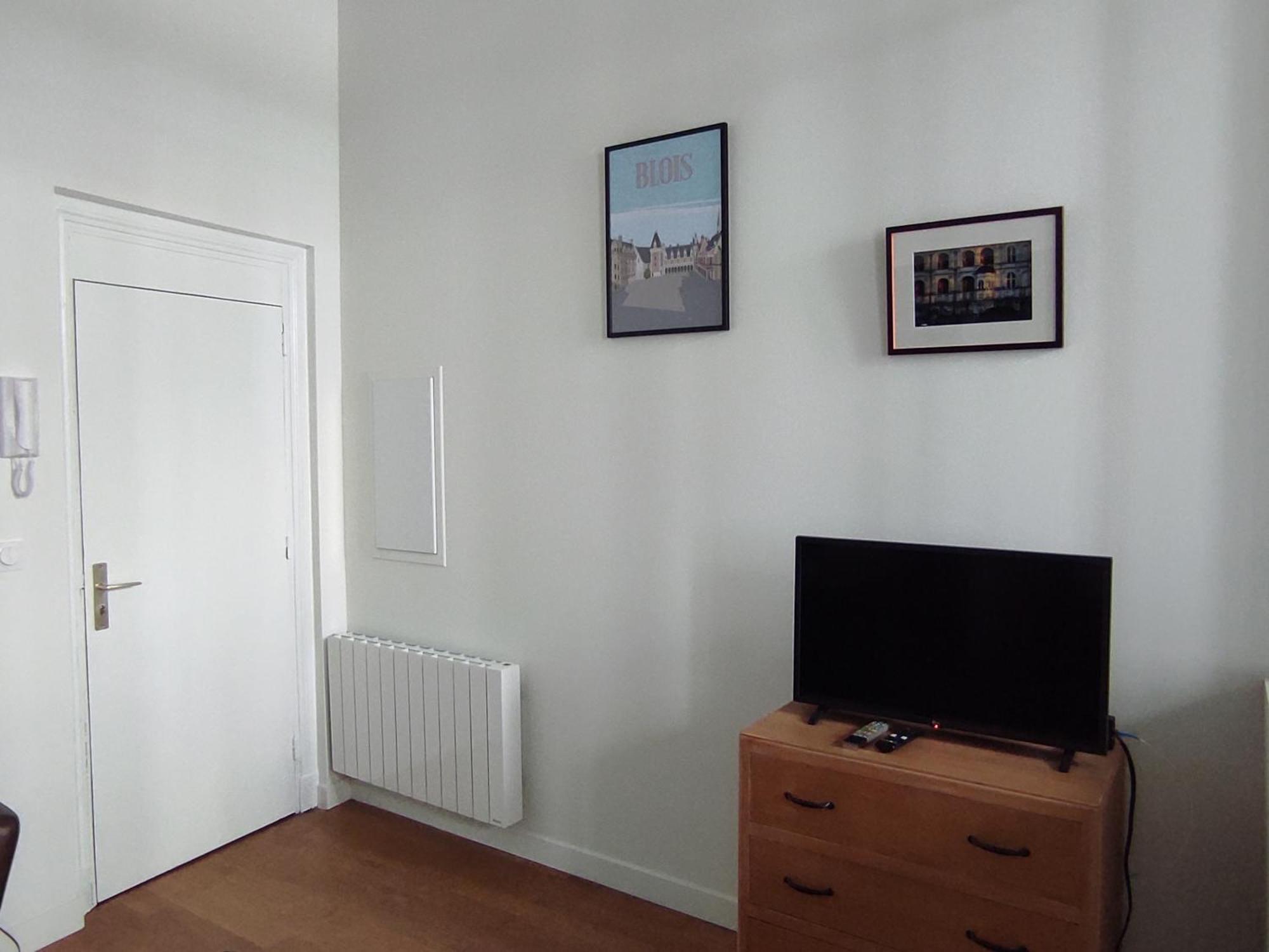 Apartment Quai Abbe Gregoire